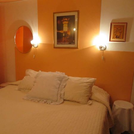 Marilu 'S Bed And Breakfast Hostel Santiago Eksteriør bilde